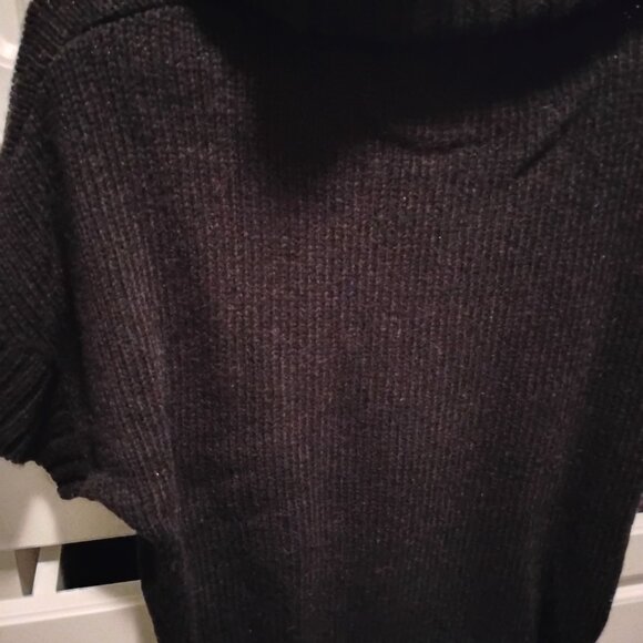 Elegant Lambswool Sweater Dress - Picture 3 of 6